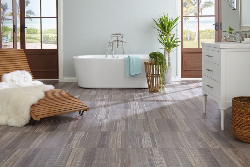 Invision Hardwood | Blog | Can Hardwood Flooring Be Used In Bathrooms
