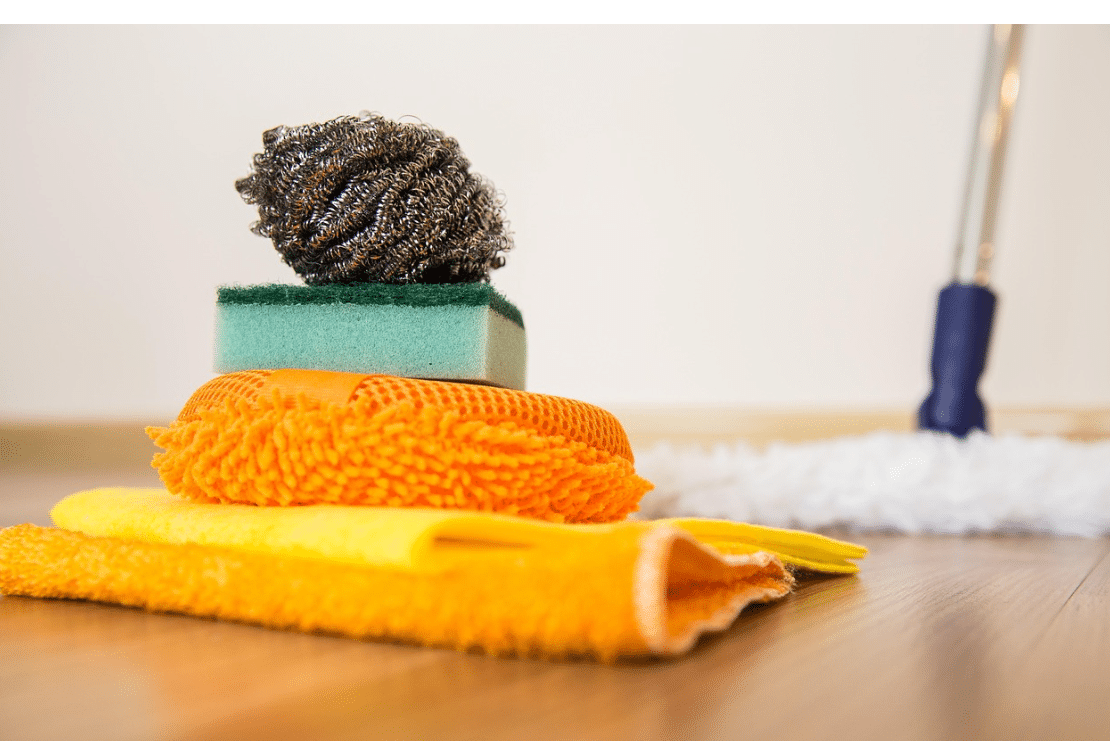 sponges to clean hardwood floors